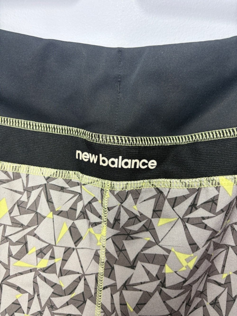 New Balance Gray Geometric Running Shorts Large - Picture 6 of 11